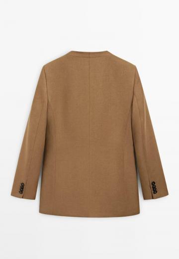 Короткое пальто