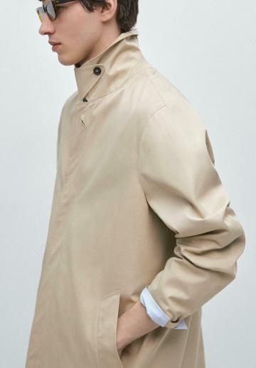 Короткое пальто