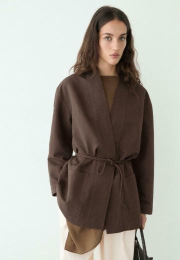 Короткое пальто