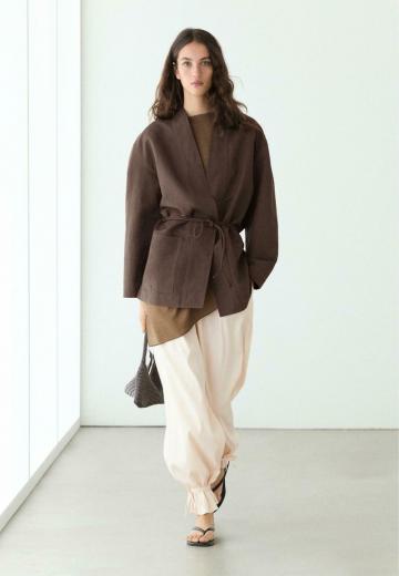 Короткое пальто