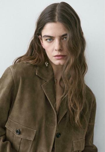 Блейзер с накладными карманами