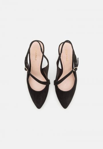 Туфли с ремешком