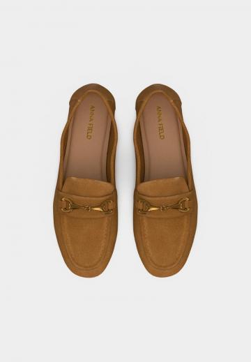 Полуботинки