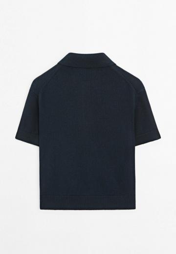 Пуловер с воротником поло