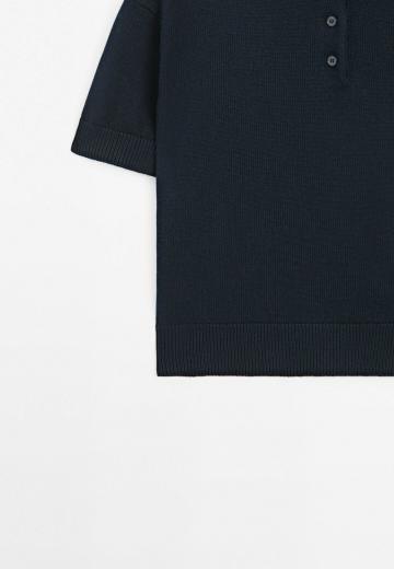 Пуловер с воротником поло