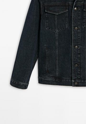 Джинсовая куртка