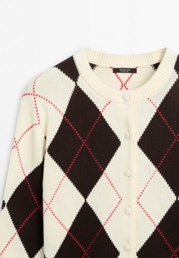 Вязаная кофта