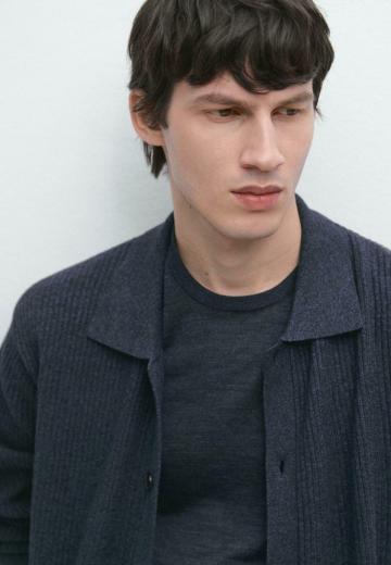 Вязаная кофта