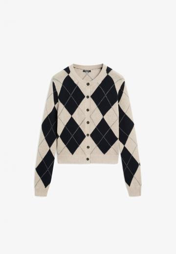 Вязаная кофта