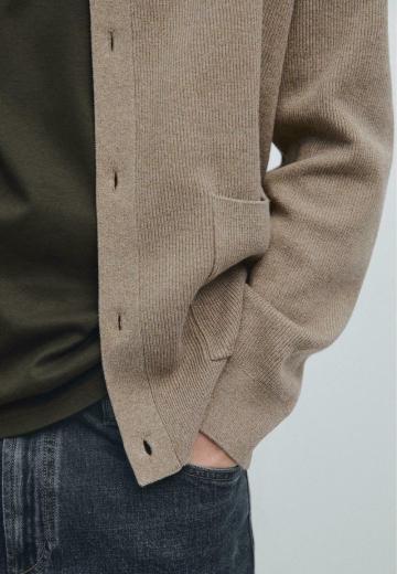 Вязаная кофта