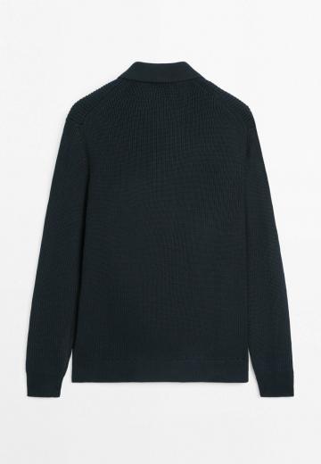 Вязаная кофта