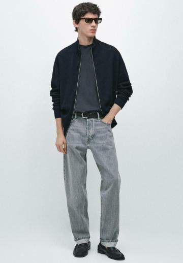 Вязаная кофта