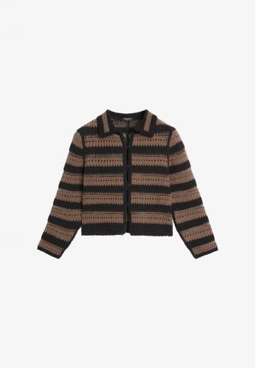 Вязаная кофта