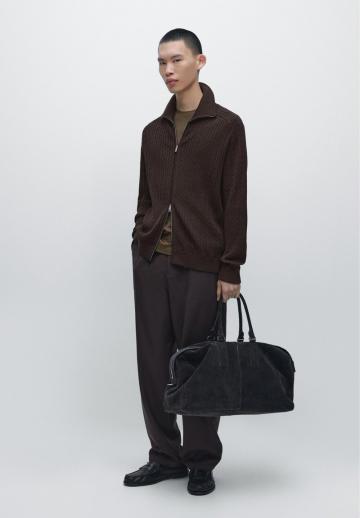 Вязаная кофта