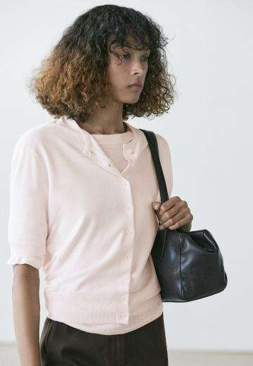 Вязаная кофта