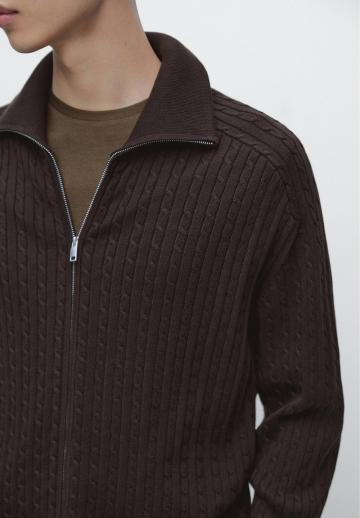 Вязаная кофта