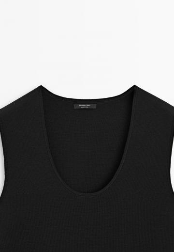 Вязаное платье