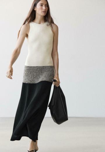 Вязаное платье