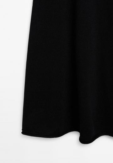 Вязаное платье