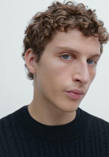 Пуловер