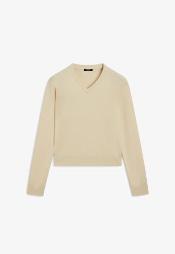 Пуловер с вырезом V
