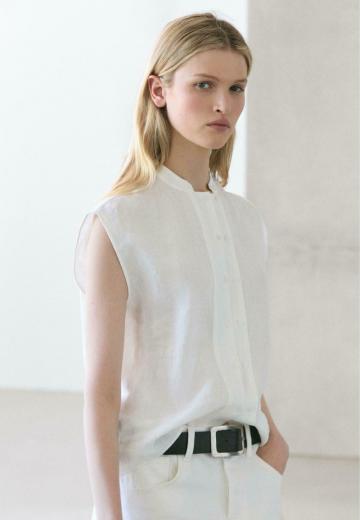 Блузка без рукавов