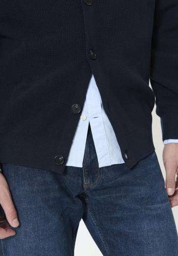 Вязаная кофта