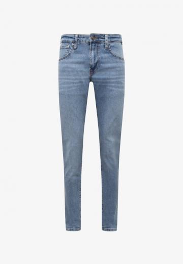 Узкие джинсы