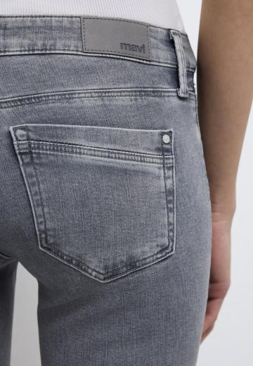 Клешеные брюки