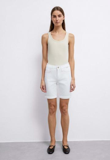 Джинсовые шорты