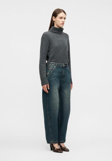 Свободные джинсы