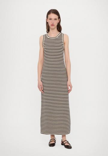 Пляжное платье