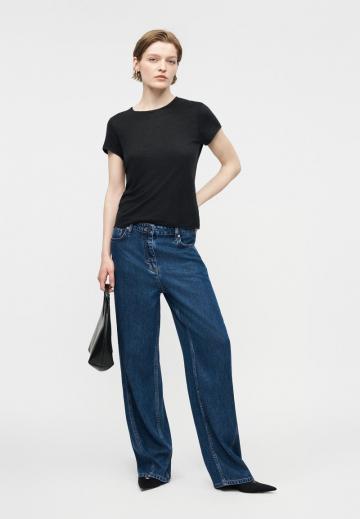 Прямые джинсы