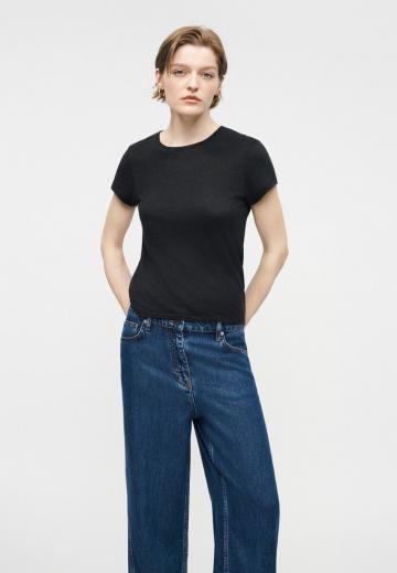 Прямые джинсы