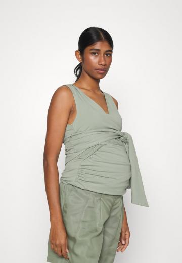 Майка-борцовка