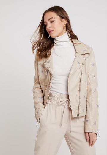 Байкерская куртка