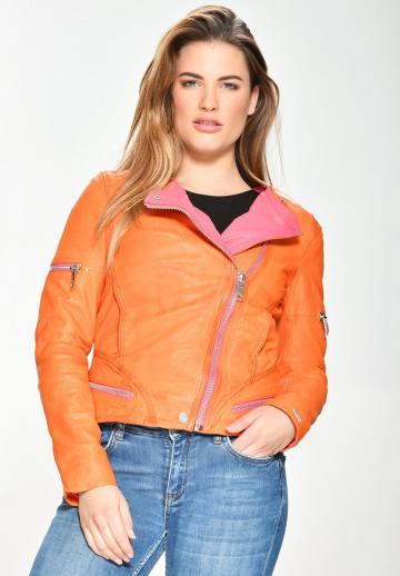 Короткая куртка