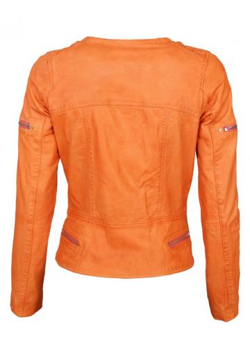 Короткая куртка