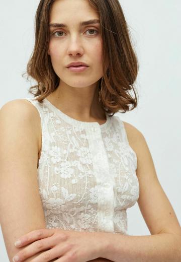 Блузка без рукавов