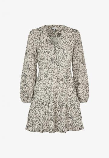 Короткое платье