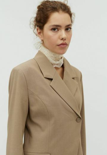 Длинный блейзер