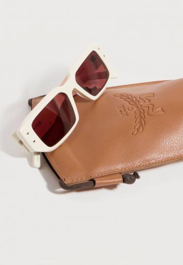 Солнечные очки