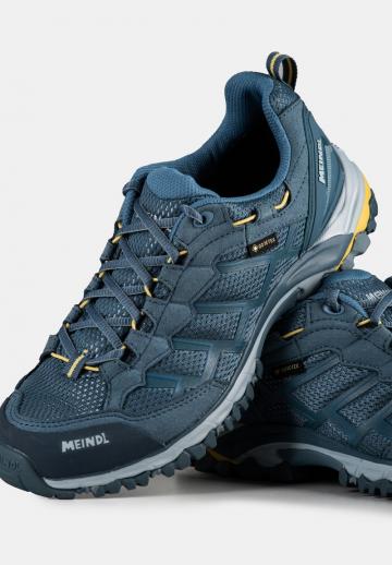 Беговые кроссовки