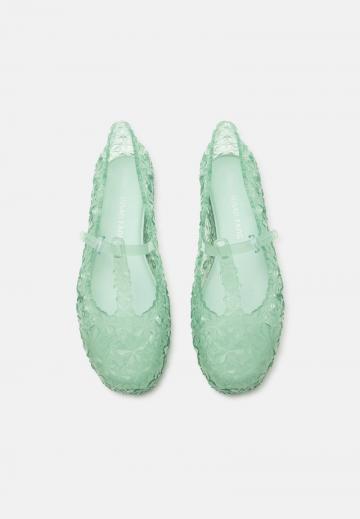 Спортивные балетки