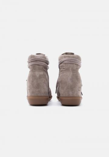 Высокие кеды