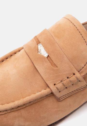 Полуботинки