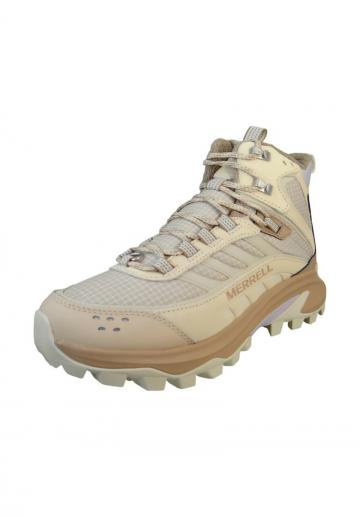 Спортивные сапоги