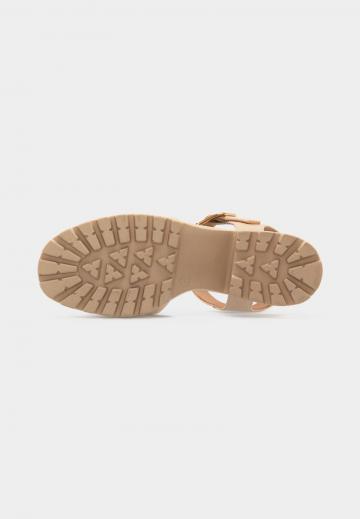 Босоножки на платформе