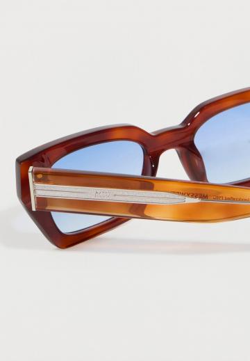 Солнечные очки