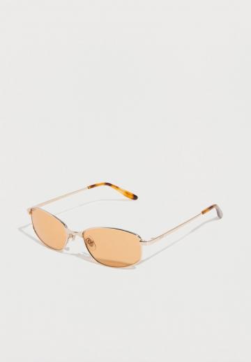 Солнечные очки